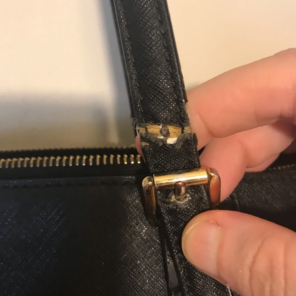 Michael Kors Black Leather Tote Bag with MK Charm Flawed - Picture 4 of 8